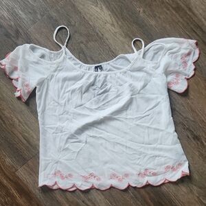 Heart And Soul White and Pink Flutter Sleeve Cold Shoulder Blouse Size MedNWT